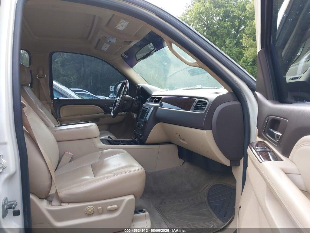 1GKUKEEF3AR146688 2010 GMC YUKON photo no. 5