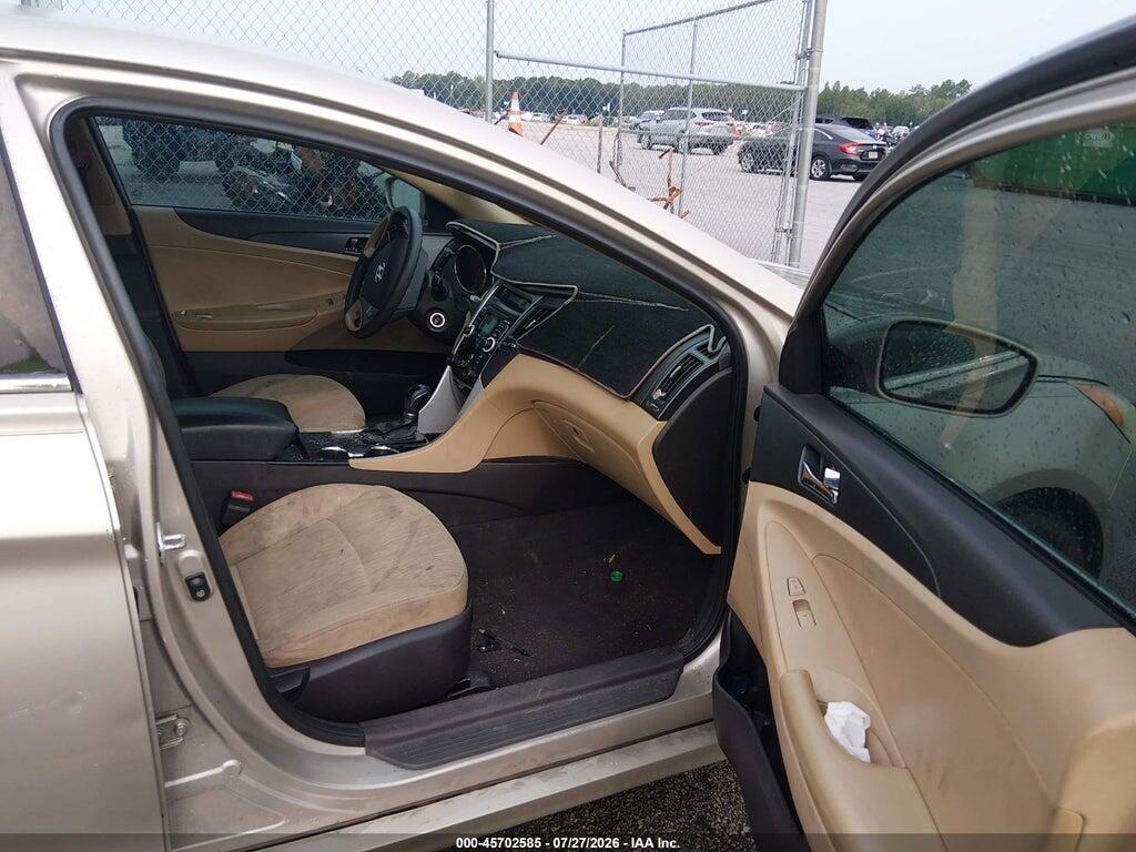 5NPEB4AC2BH036388 2011 HYUNDAI SONATA photo no. 5