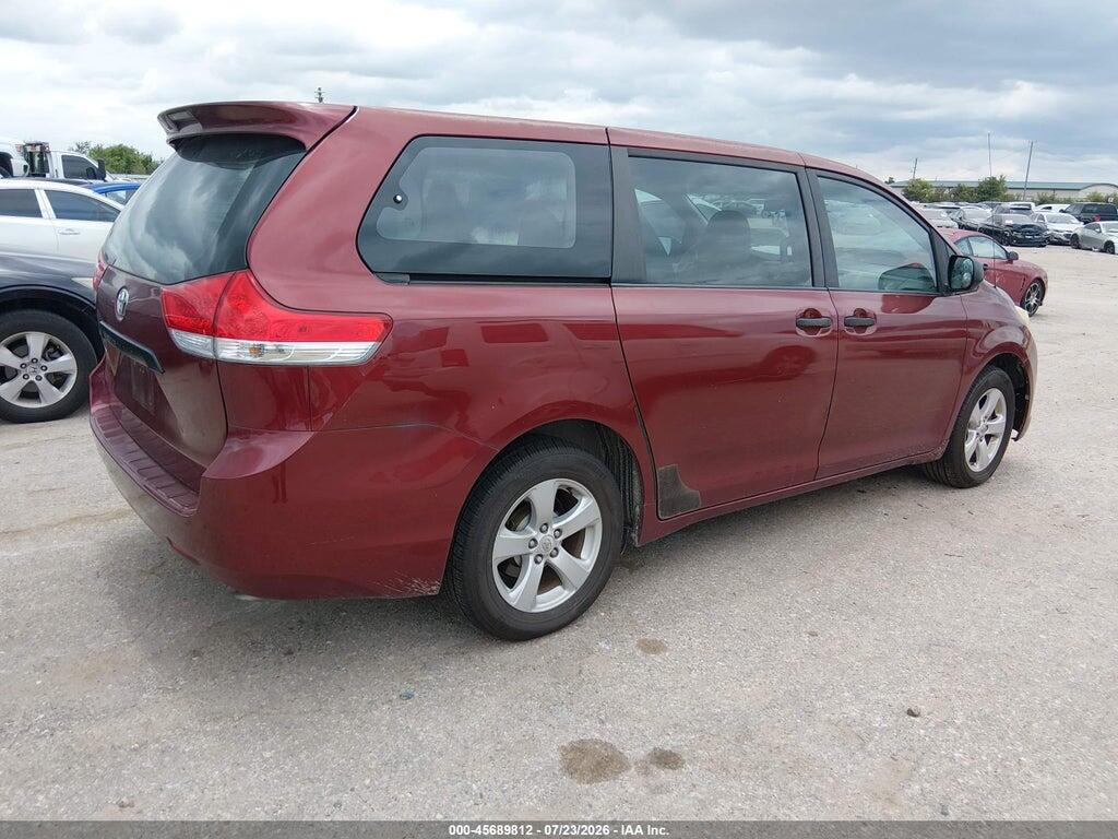 5TDKA3DC7BS004753 2011 TOYOTA SIENNA photo no. 4