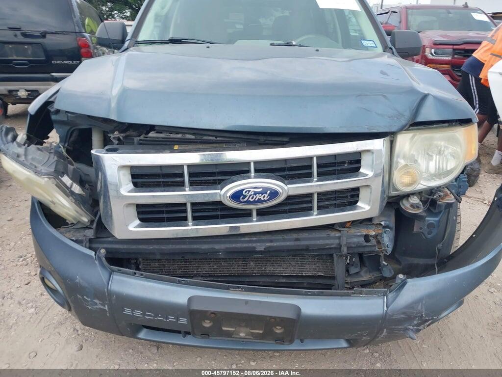 1FMCU0DG6BKB45975 2011 FORD ESCAPE photo no. 6