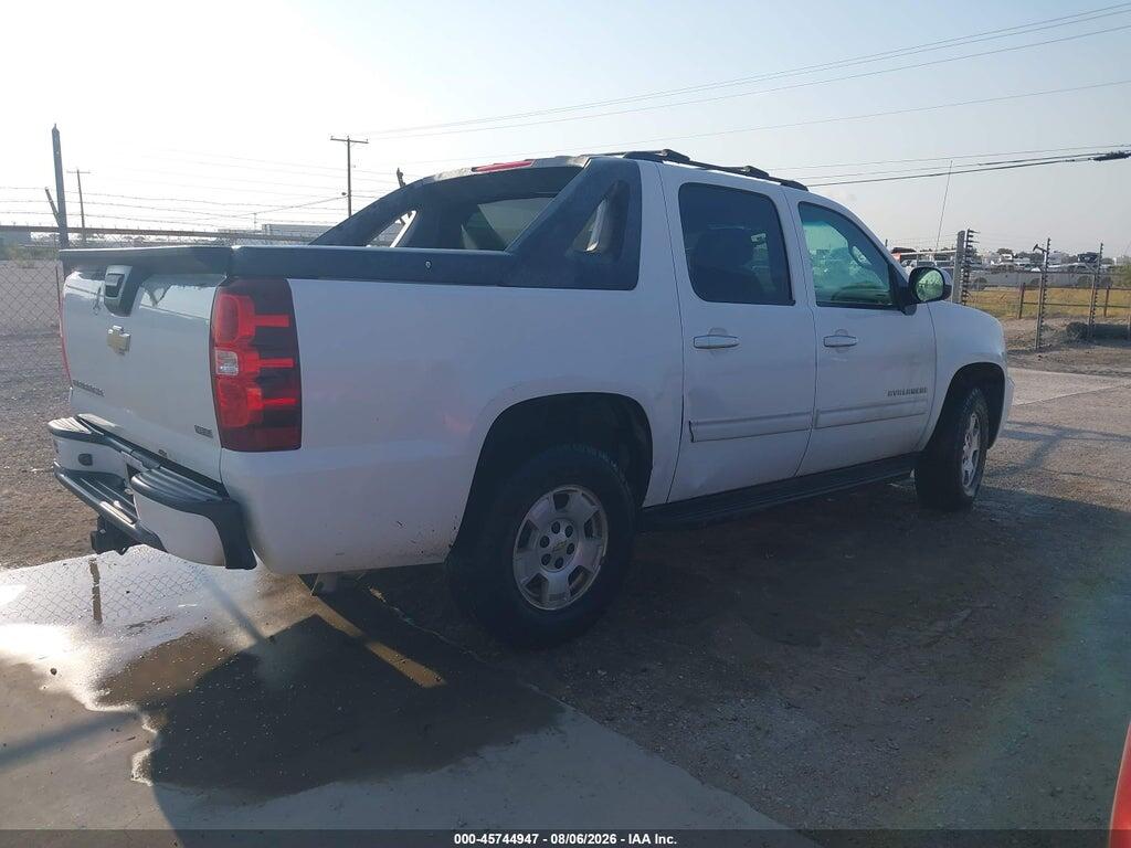3GNMCEE08BG408024 2011 CHEVROLET AVALANCHE 1500 photo no. 4