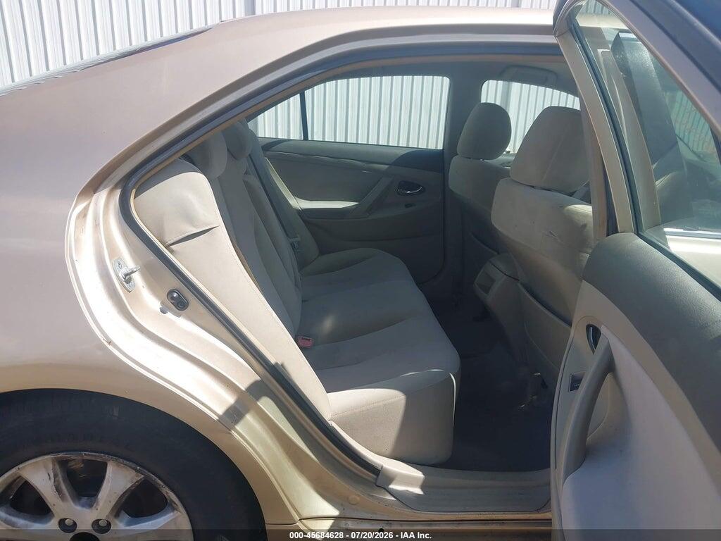 4T1BF3EK5BU129894 2011 TOYOTA CAMRY photo no. 8