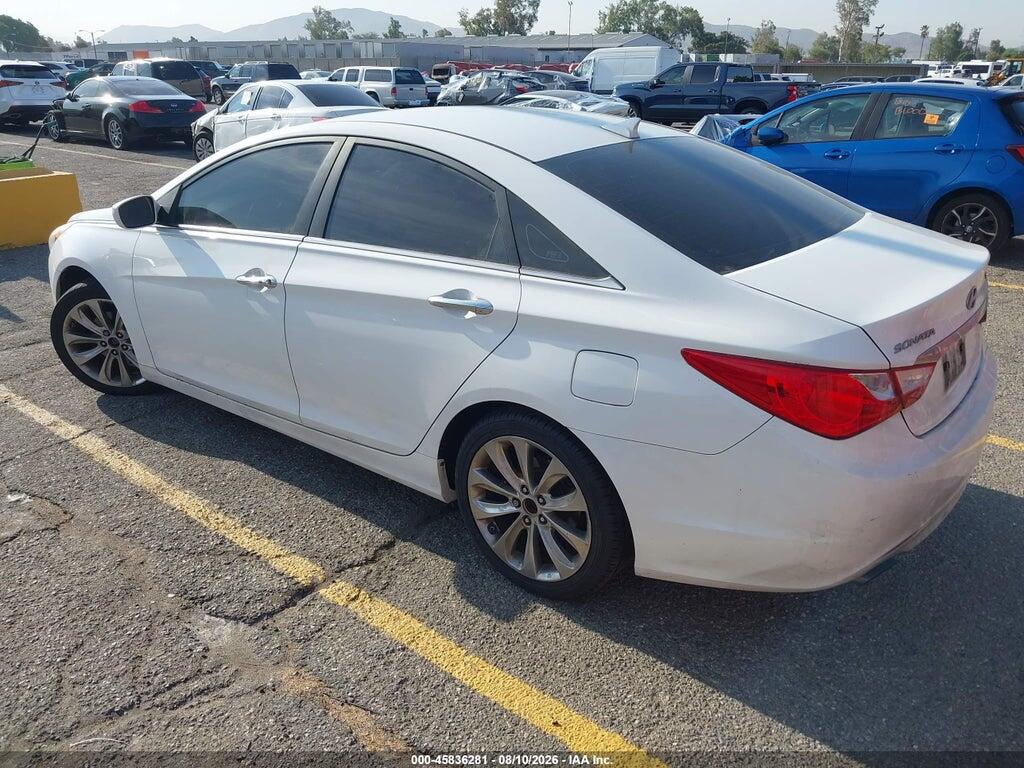 5NPEC4AB5BH187147 2011 HYUNDAI SONATA photo no. 3