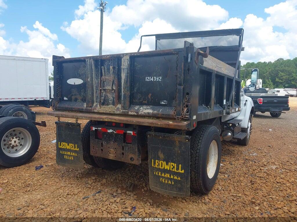 3FRNF7FA4BV556208 2011 FORD F-750 photo no. 4