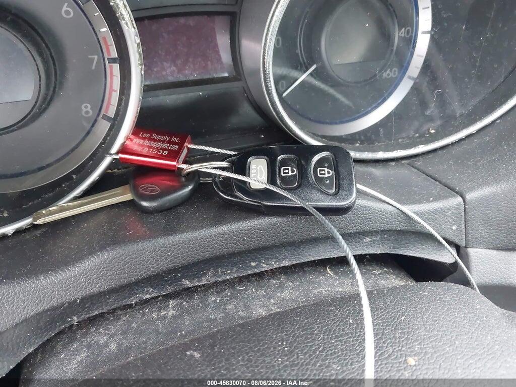 5NPEB4AC2BH071156 2011 HYUNDAI SONATA photo no. 11
