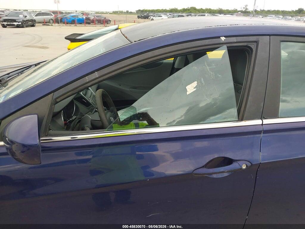 5NPEB4AC2BH071156 2011 HYUNDAI SONATA photo no. 6