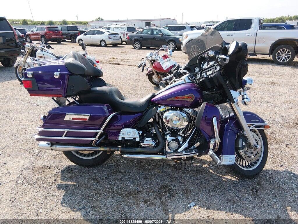 1HD1FL41XBB642917 2011 HARLEY-DAVIDSON FLHTCU photo no. 12