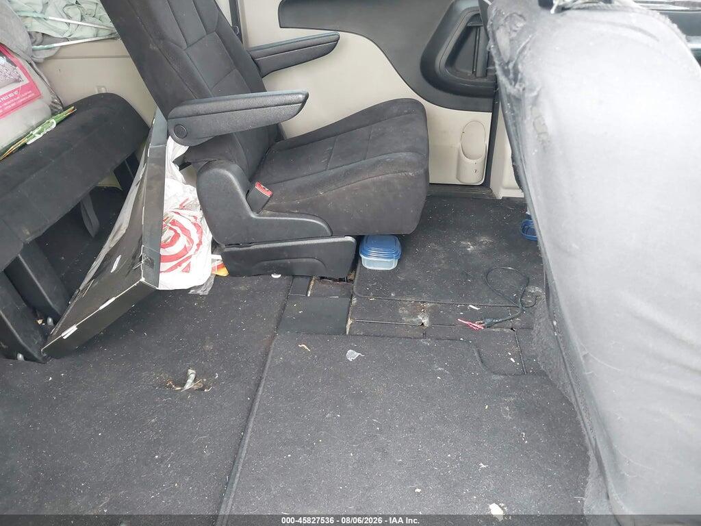 2D4RN4DG4BR696638 2011 DODGE GRAND CARAVAN photo no. 8