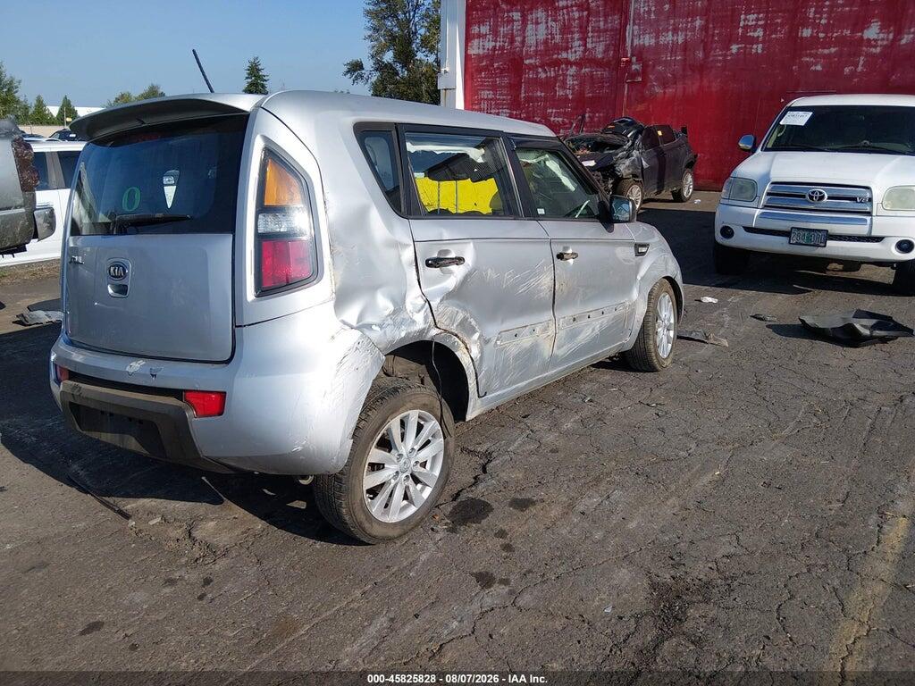 KNDJT2A14B7714626 2011 KIA SOUL photo no. 4