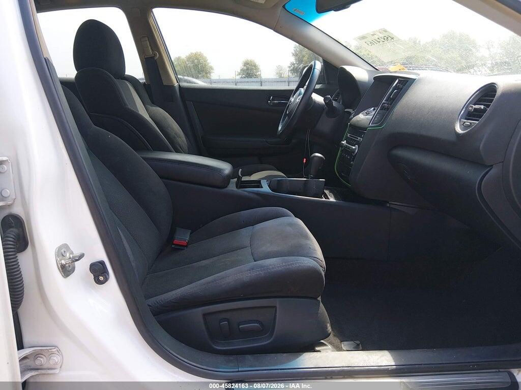 1N4AA5AP1BC824719 2011 NISSAN MAXIMA photo no. 5