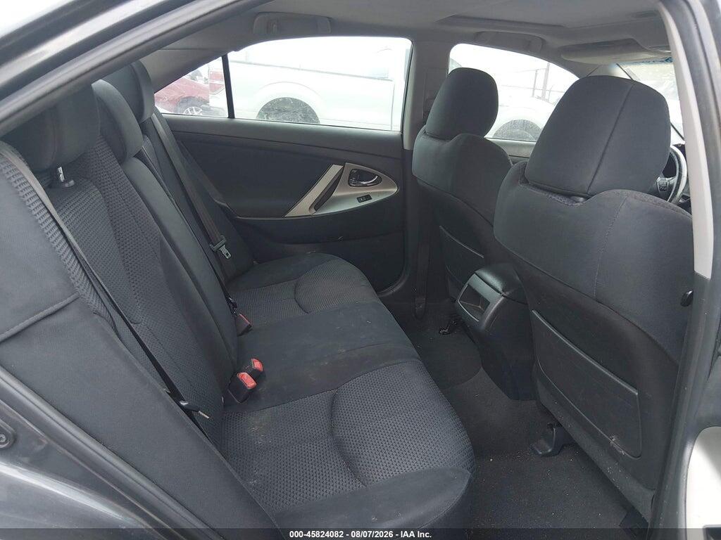 4T1BF3EK1BU677603 2011 TOYOTA CAMRY photo no. 8