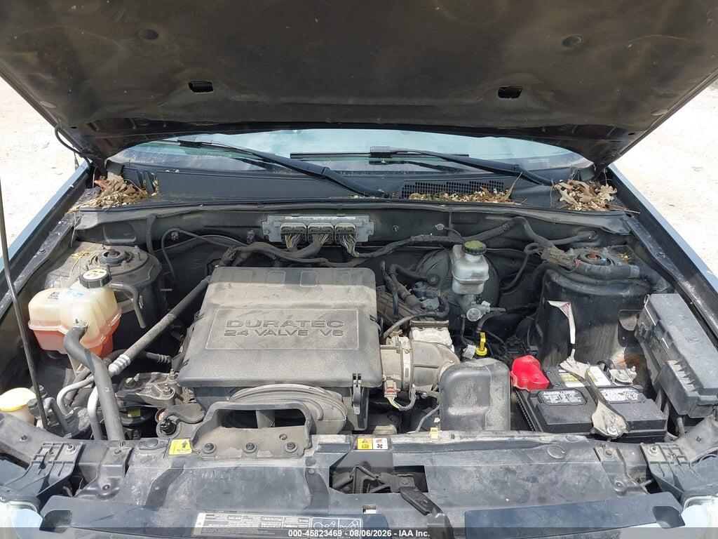 1FMCU9DG8BKC49033 2011 FORD ESCAPE photo no. 10