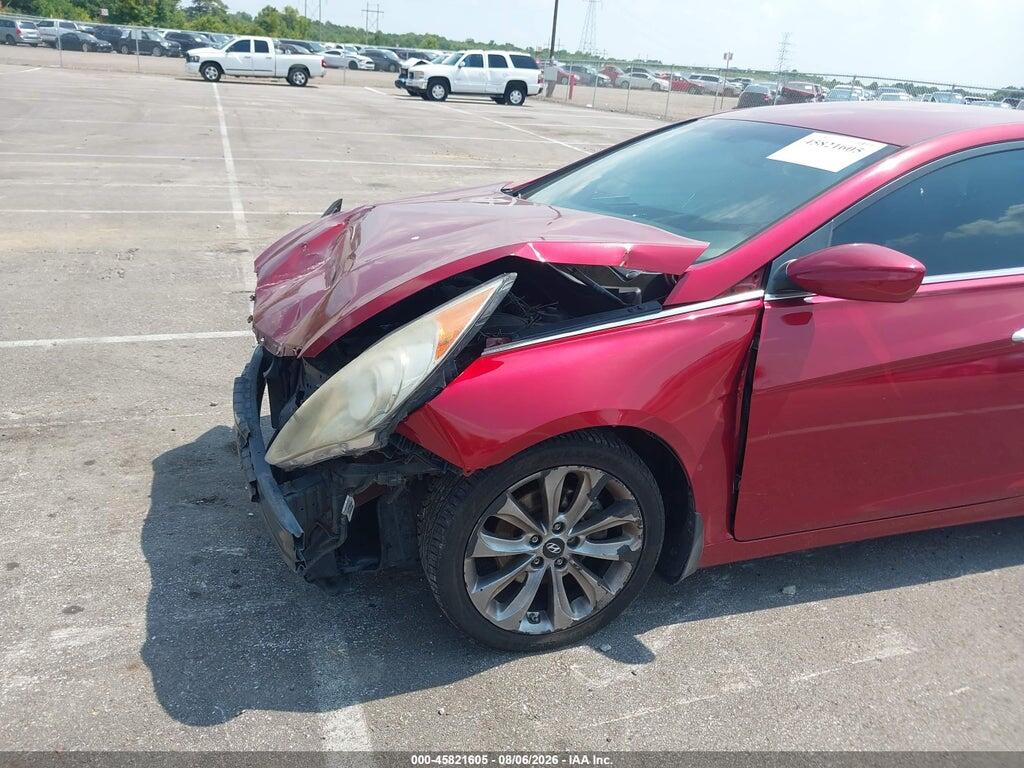 5NPEC4AC2BH190368 2011 HYUNDAI SONATA photo no. 12