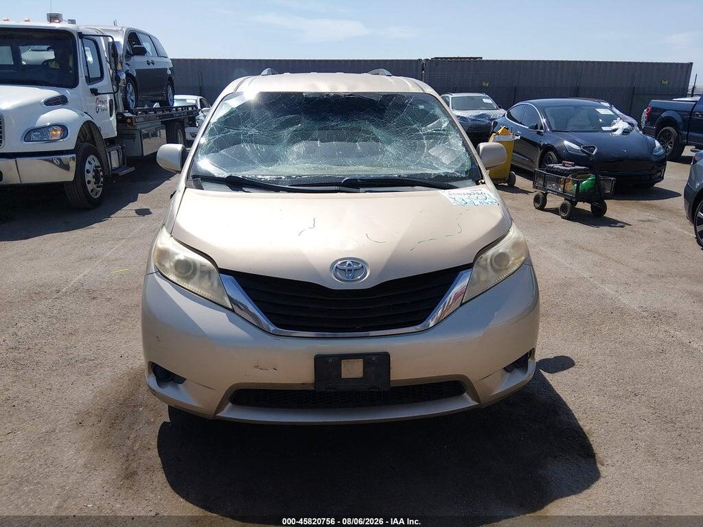 5TDKK3DC2BS124280 2011 TOYOTA SIENNA photo no. 12