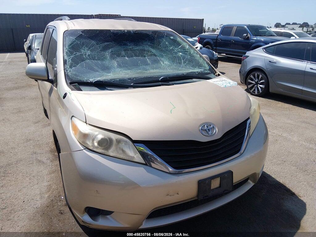 5TDKK3DC2BS124280 2011 TOYOTA SIENNA photo no. 6