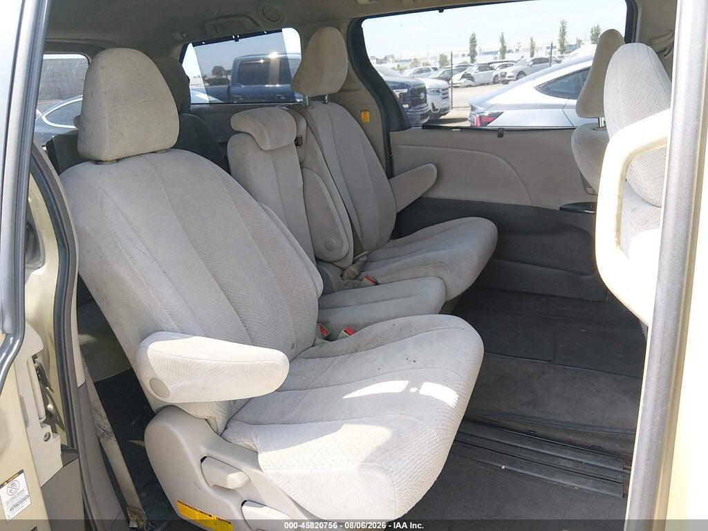 5TDKK3DC2BS124280 2011 TOYOTA SIENNA photo no. 8