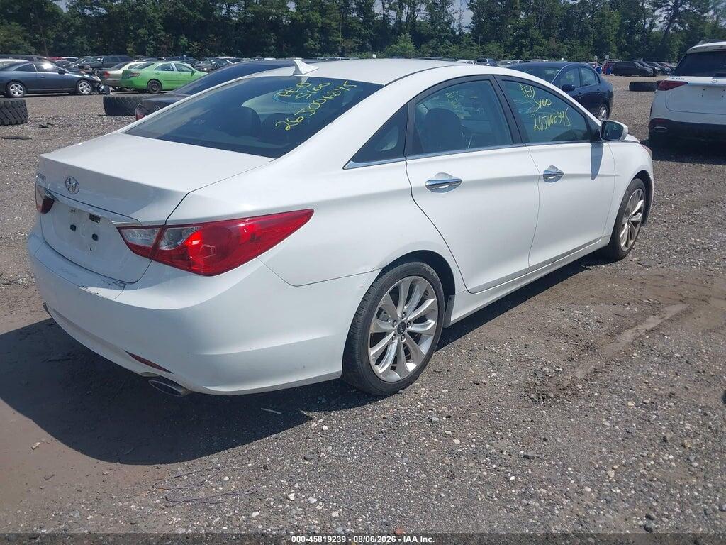 5NPEC4AC4BH182689 2011 HYUNDAI SONATA photo no. 4