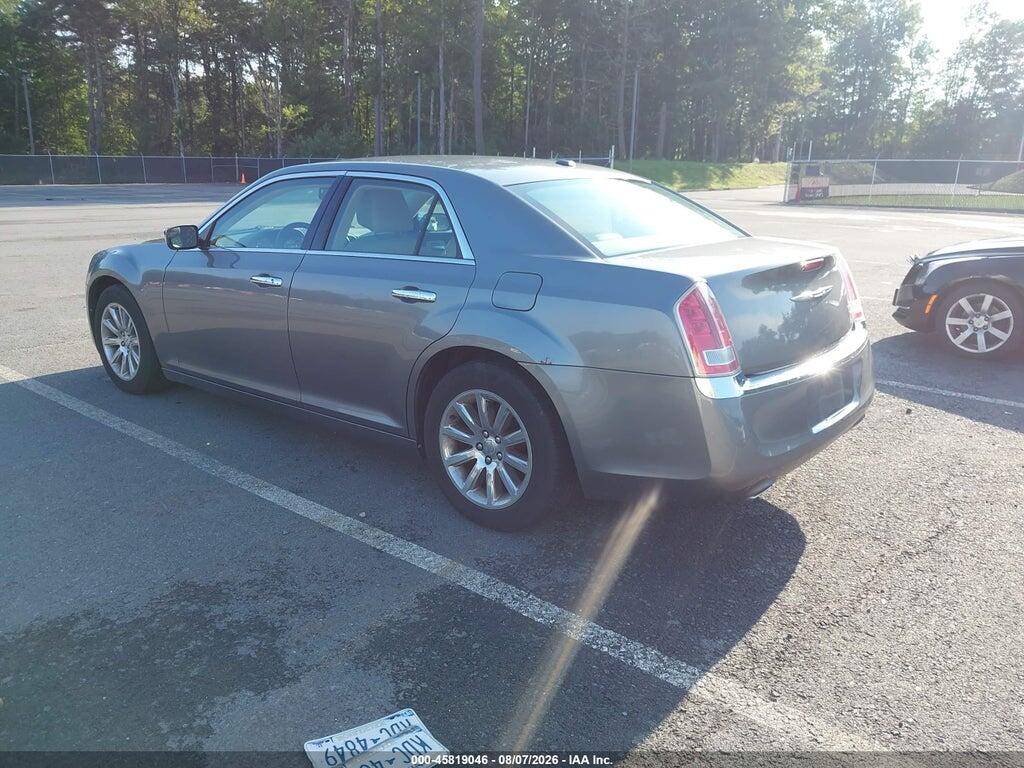 2C3CA5CG7BH598462 2011 CHRYSLER 300 photo no. 3