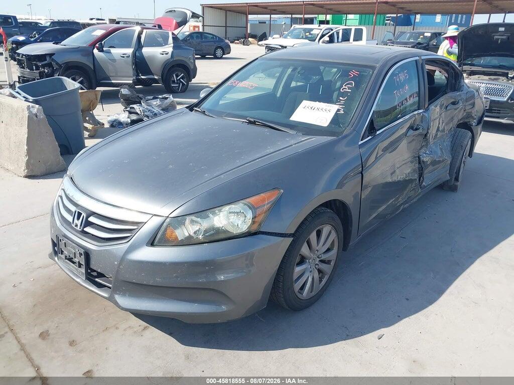 1HGCP2F79BA076601 2011 HONDA ACCORD photo no. 2