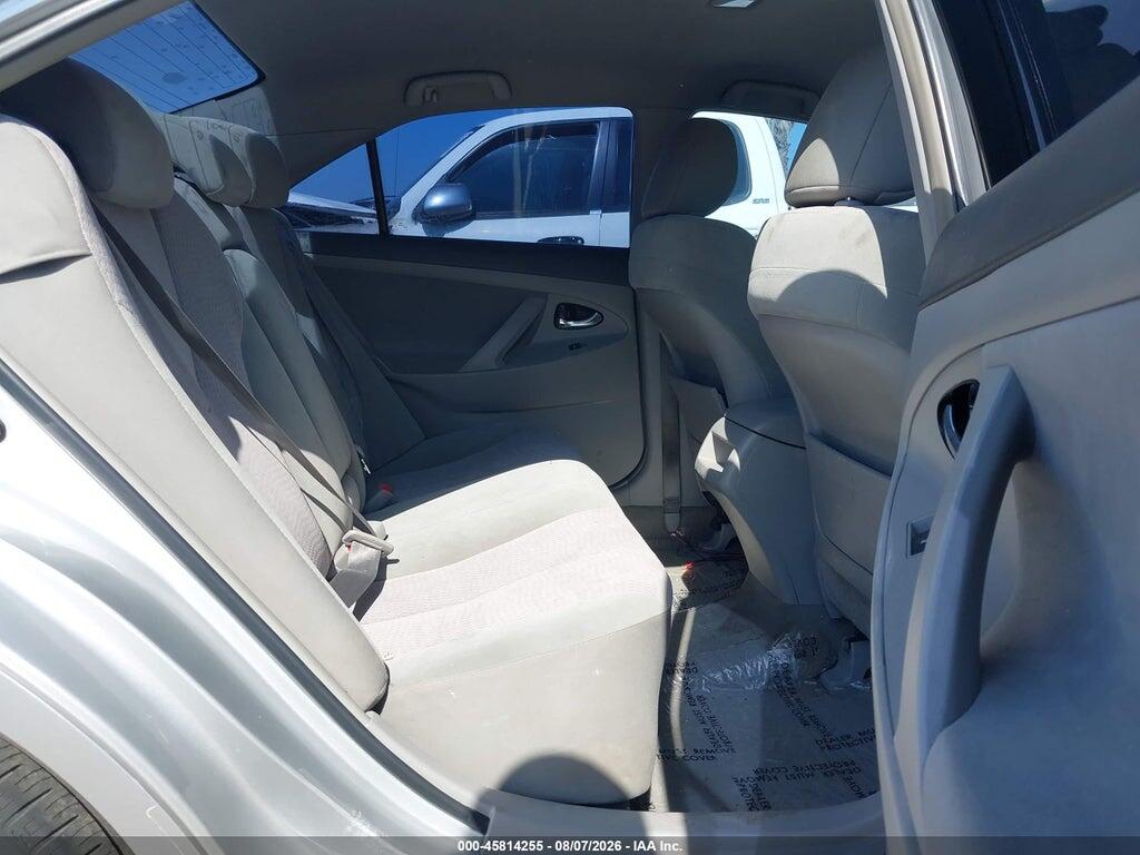 4T4BF3EK2BR188021 2011 TOYOTA CAMRY photo no. 8