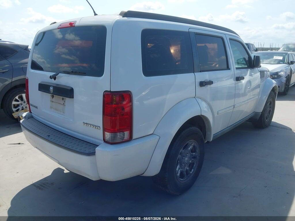 1D4PT2GK2BW522222 2011 DODGE NITRO photo no. 4