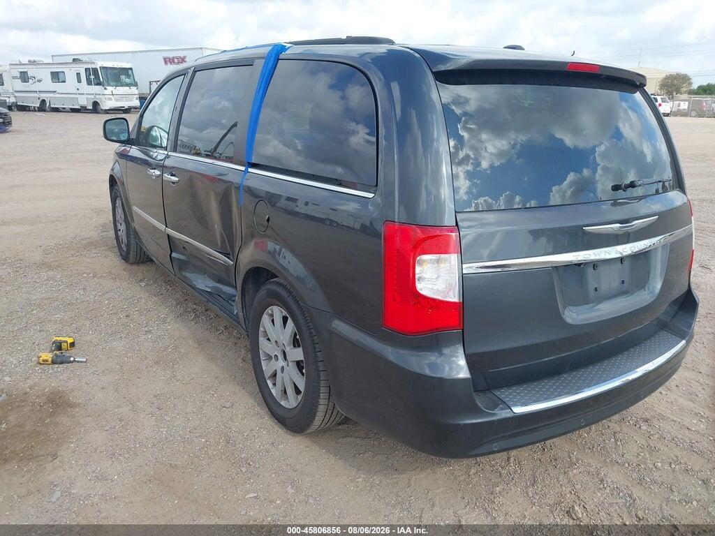 2A4RR8DG5BR713093 2011 CHRYSLER TOWN & COUNTRY photo no. 3