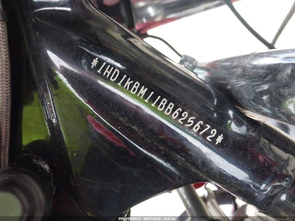 1HD1KBM11BB625672 2011 HARLEY-DAVIDSON FLHX photo no. 10