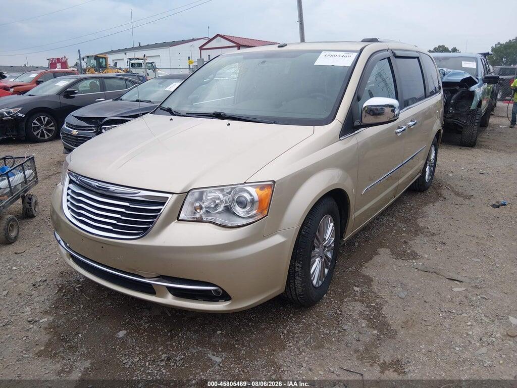 2A4RR6DG5BR781432 2011 CHRYSLER TOWN & COUNTRY photo no. 2