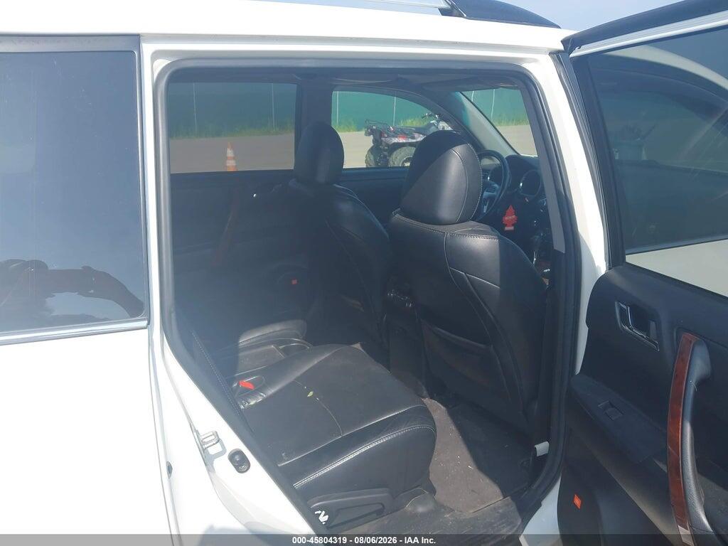 5TDDK3EH4BS064408 2011 TOYOTA HIGHLANDER photo no. 8
