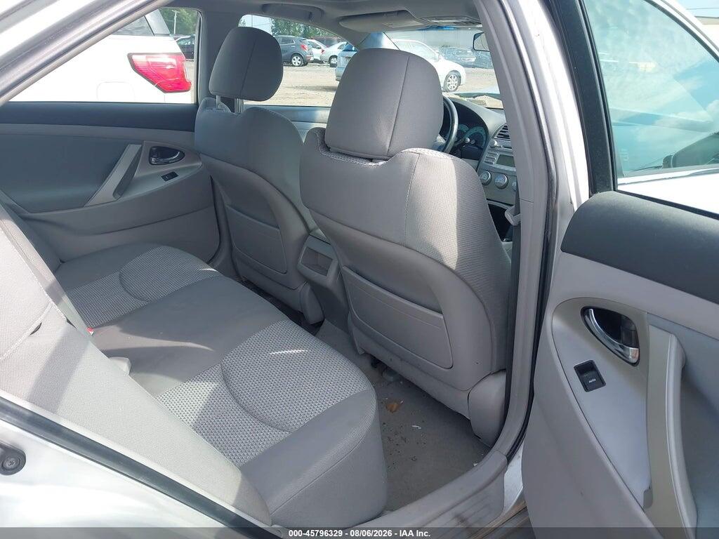 4T1BF3EK1BU668917 2011 TOYOTA CAMRY photo no. 8