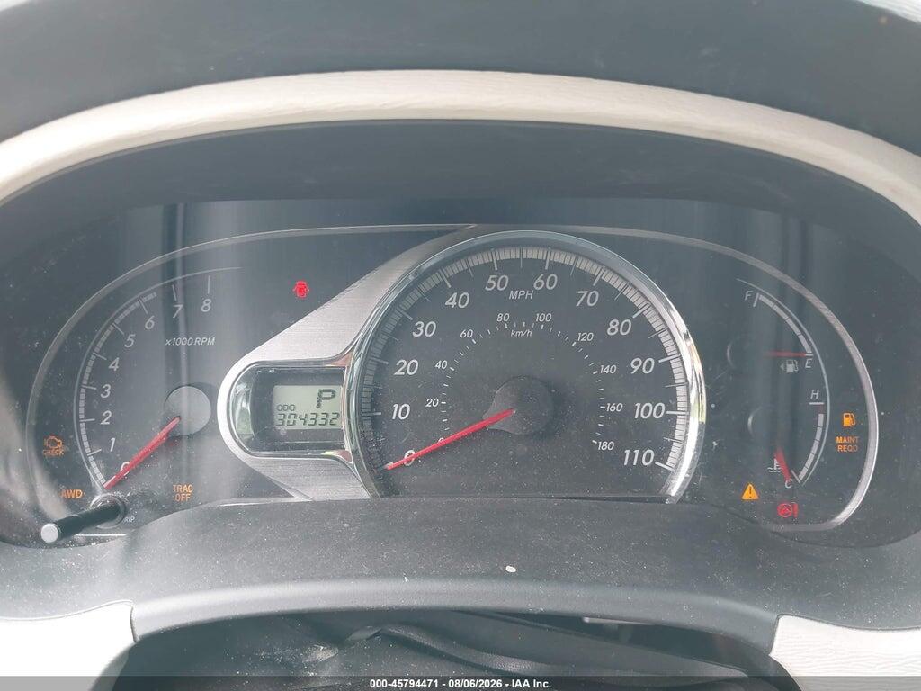 5TDDK3DC3BS006764 2011 TOYOTA SIENNA photo no. 7