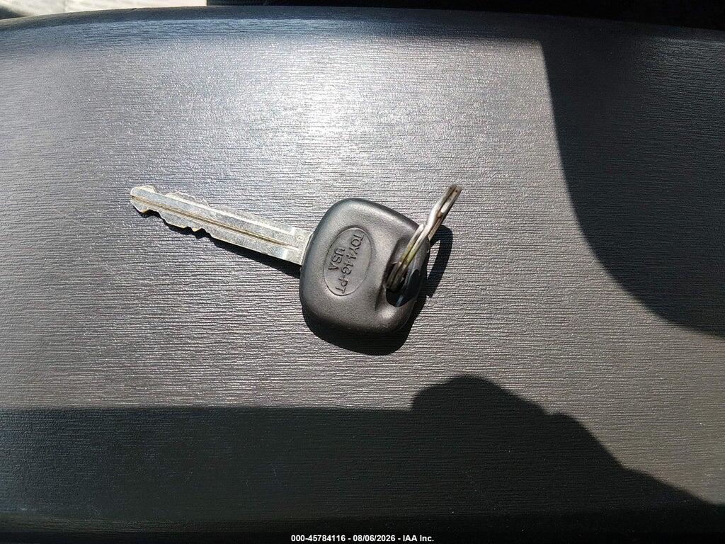 JTKJF5C79B3013865 2011 SCION TC photo no. 11