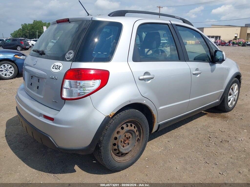 JS2YB5A39B6303643 2011 SUZUKI SX4 photo no. 4