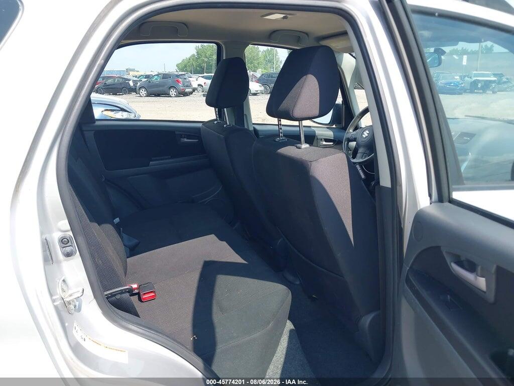 JS2YB5A39B6303643 2011 SUZUKI SX4 photo no. 8