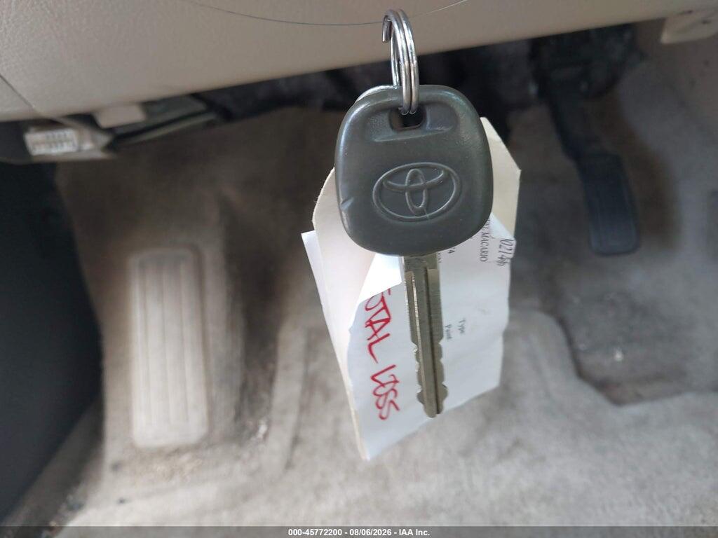 2T3BF4DV9BW165371 2011 TOYOTA RAV4 photo no. 11