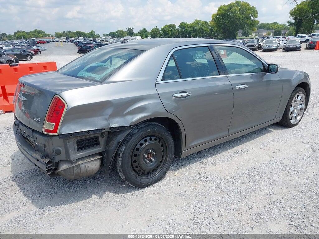 2C3CA5CG4BH574586 2011 CHRYSLER 300 photo no. 4