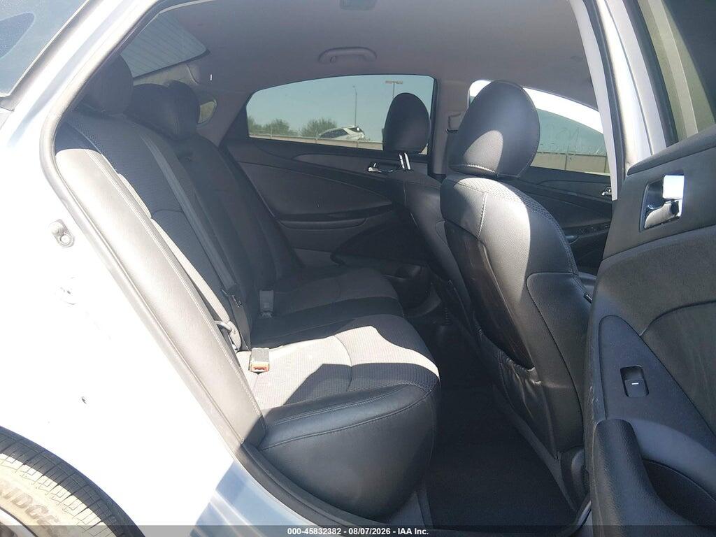 5NPEC4ACXCH361577 2012 HYUNDAI SONATA photo no. 8