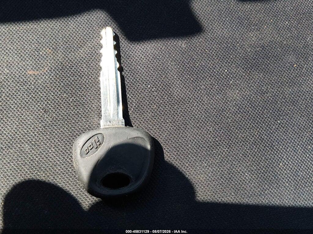 KNDJT2A65C7367496 2012 KIA SOUL photo no. 11