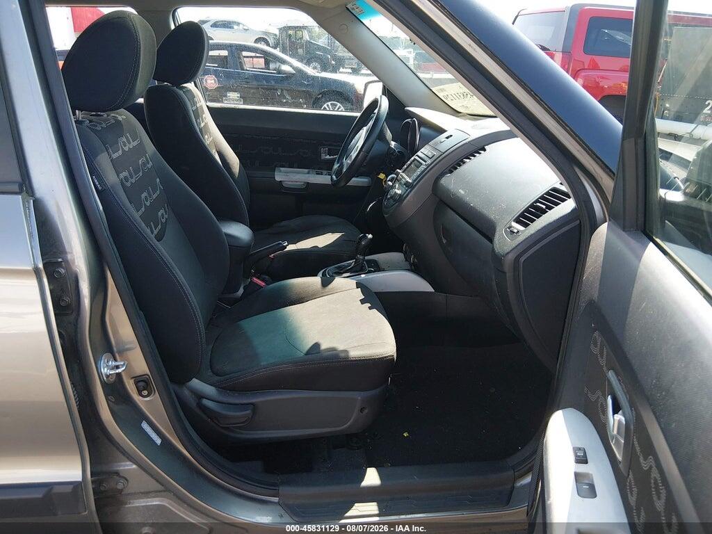 KNDJT2A65C7367496 2012 KIA SOUL photo no. 5