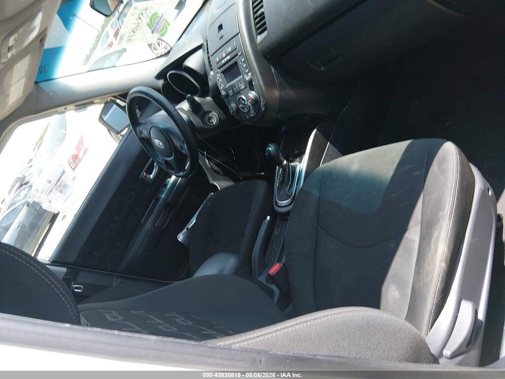 KNDJT2A66C7437491 2012 KIA SOUL photo no. 5