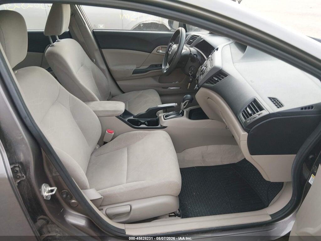 19XFB2F56CE015178 2012 HONDA CIVIC photo no. 5