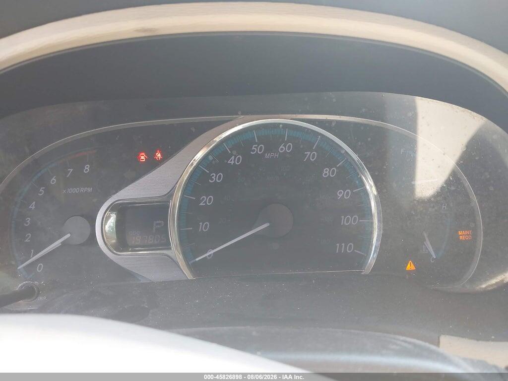 5TDDK3DC0CS040744 2012 TOYOTA SIENNA photo no. 7