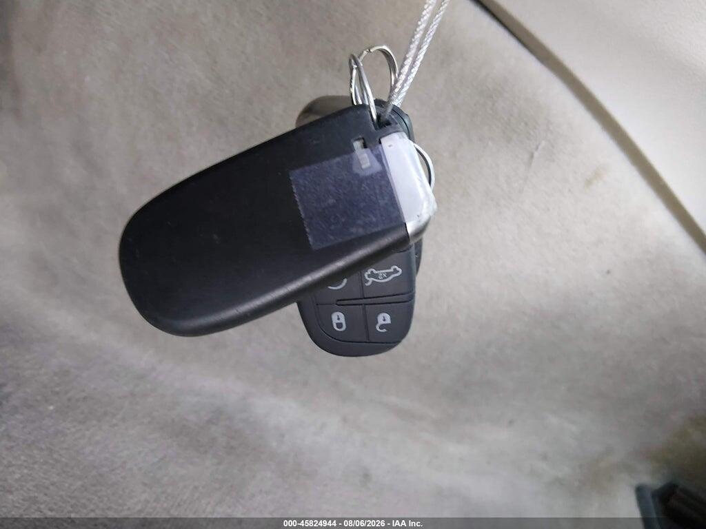 2C3CCACG4CH138342 2012 CHRYSLER 300 photo no. 11