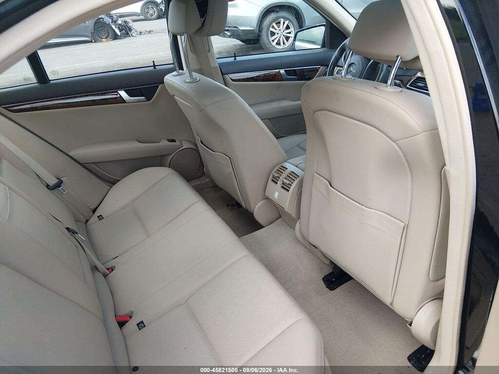 WDDGF8BB6CR225958 2012 MERCEDES-BENZ C 300 photo no. 8