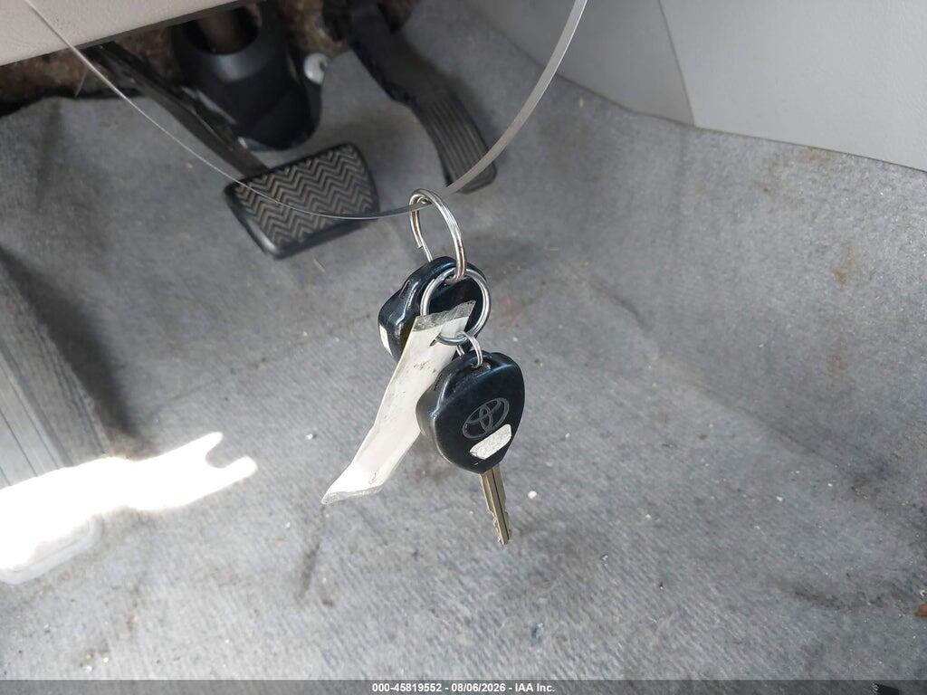 2T3BF4DV6CW209716 2012 TOYOTA RAV4 photo no. 11