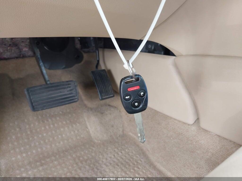 1HGCP3F80CA034575 2012 HONDA ACCORD photo no. 11