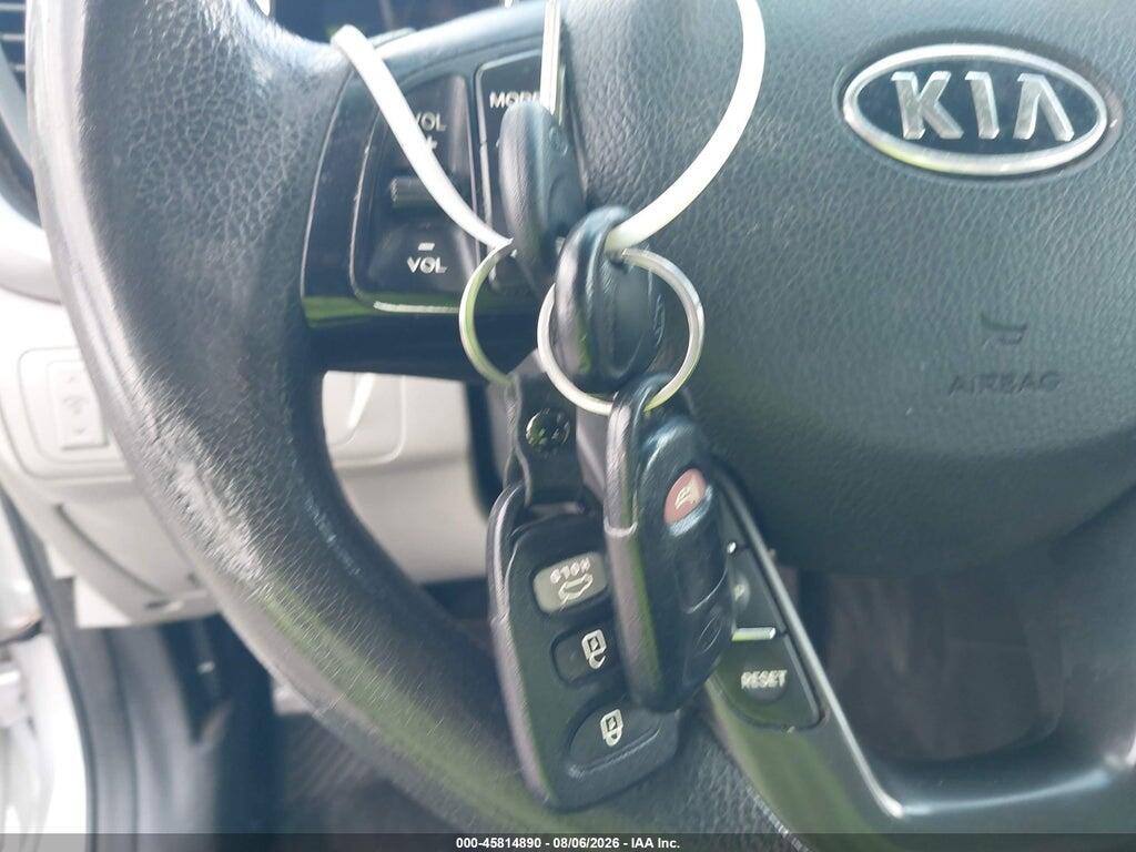 KNAGM4A74C5293895 2012 KIA OPTIMA photo no. 11