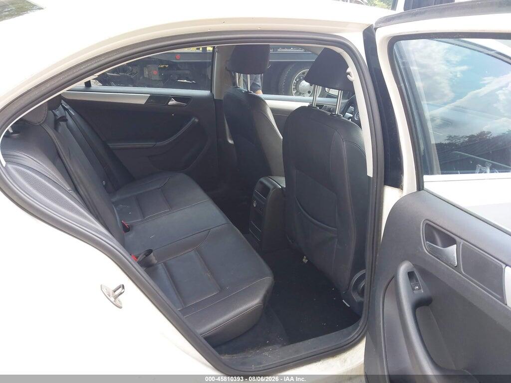 3VWLP7AJ2CM364007 2012 VOLKSWAGEN JETTA photo no. 8
