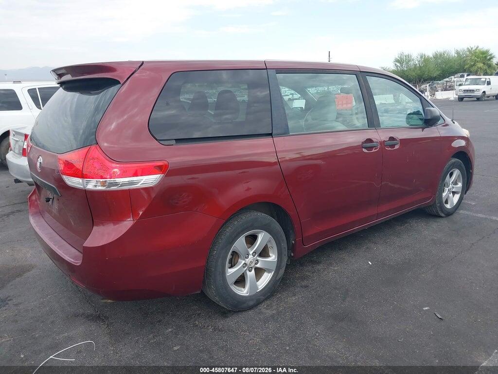 5TDKA3DC1CS009917 2012 TOYOTA SIENNA photo no. 4