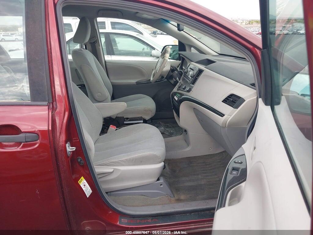 5TDKA3DC1CS009917 2012 TOYOTA SIENNA photo no. 5